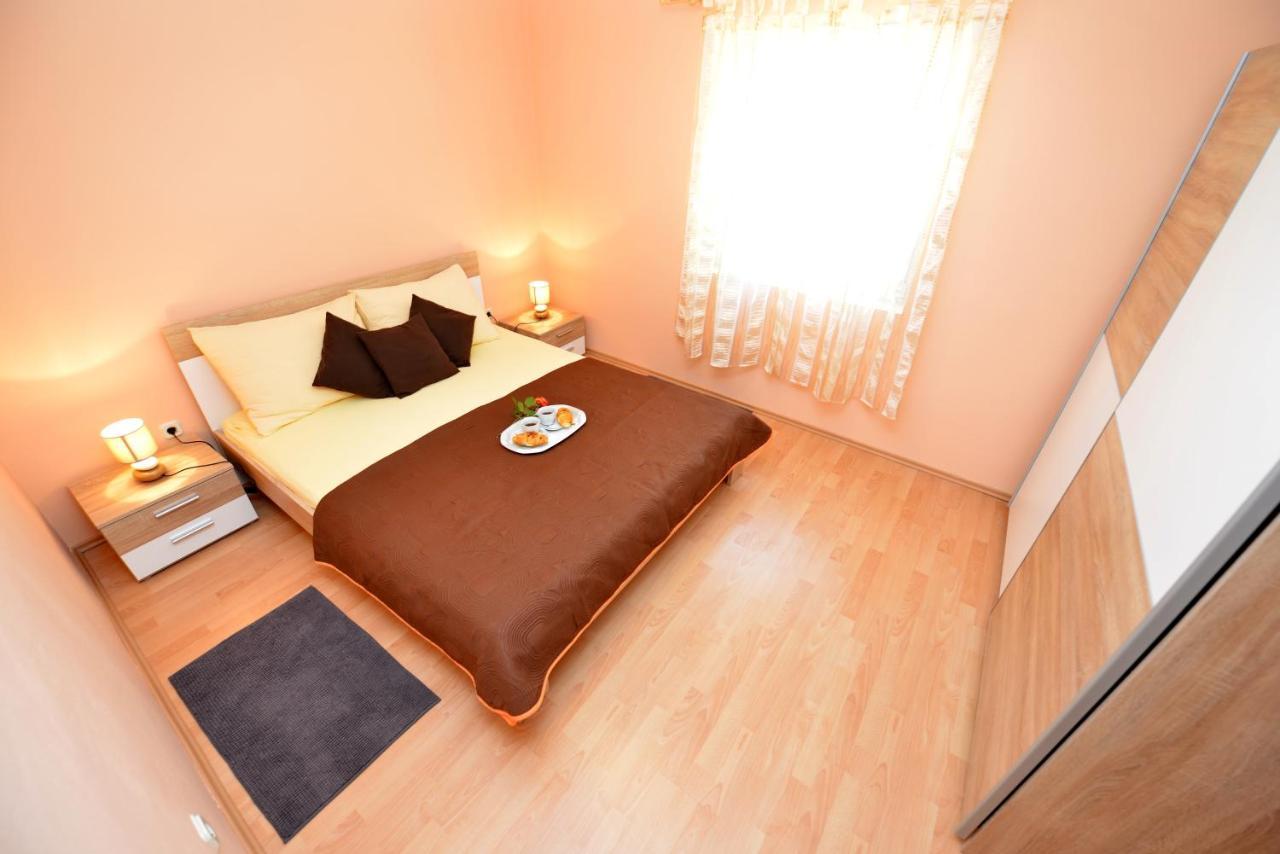 Apartment Kokic Pridraga Eksteriør billede